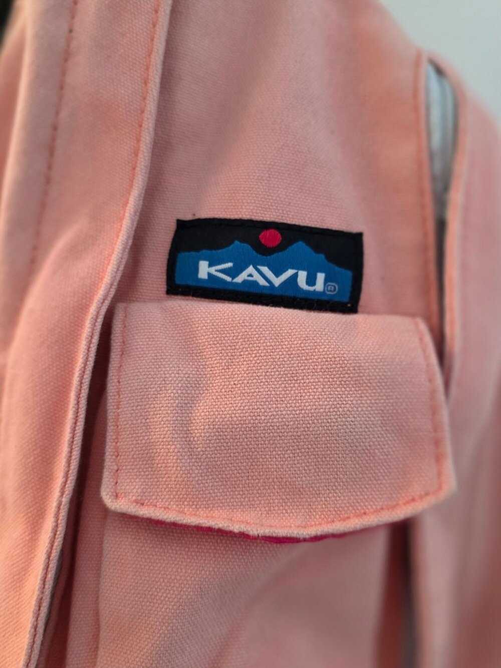Kavu Peach Rope Sling Bag Shoulder Crossbody Adjustable Strap Lightweight - Picture 4 of 11